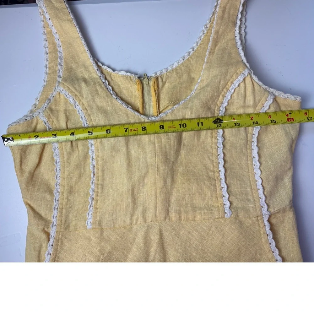 Knitted Dove Anthropologie Yellow Linen Floral Embroidered Lace TrimDress Small